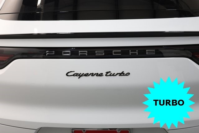 Porsche Cayenne Vehicle Image 03