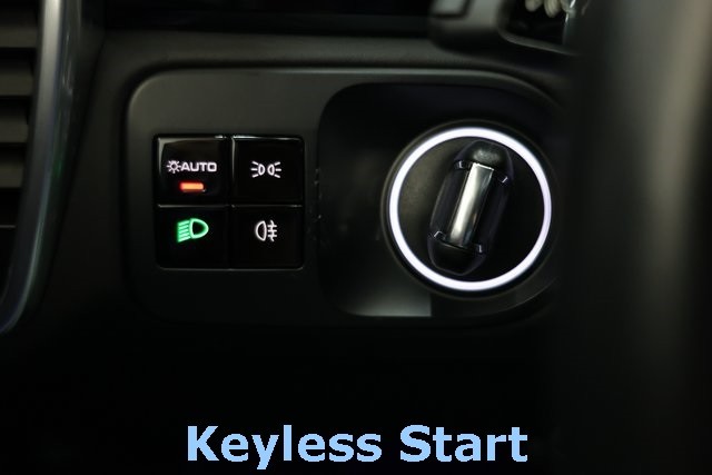 Porsche Cayenne Vehicle Image 23
