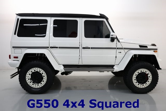 Mercedes-Benz G-Class Vehicle Image 03