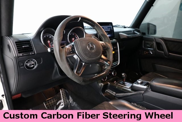 Mercedes-Benz G-Class Vehicle Image 10