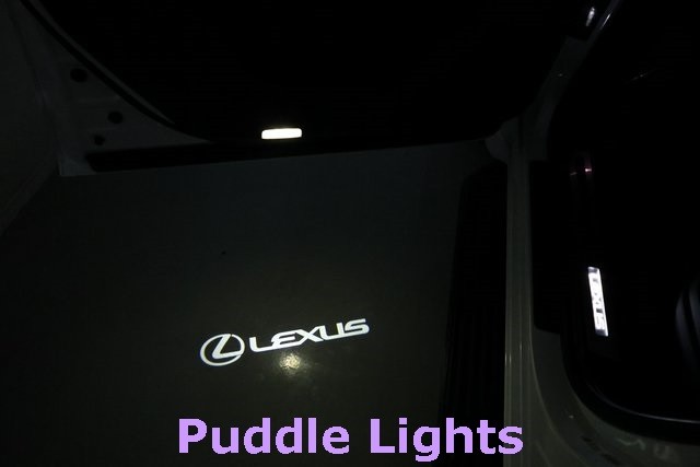 Lexus LX Vehicle Image 30