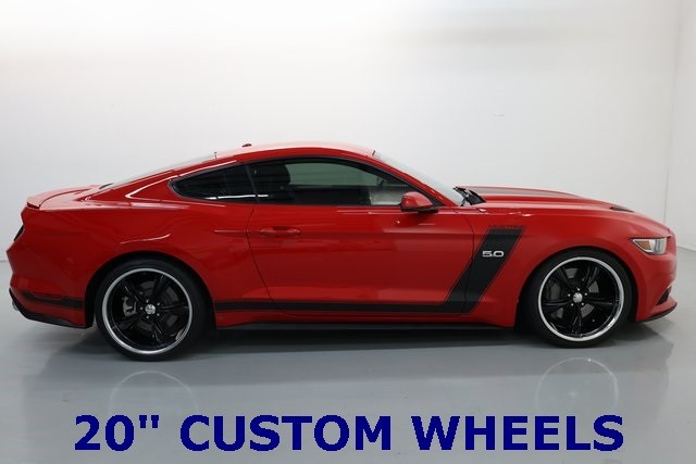 Ford Mustang Vehicle Image 08