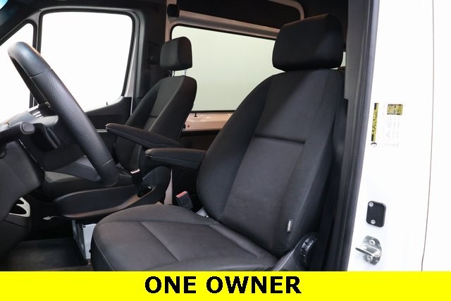Mercedes-Benz Sprinter Passenger Van Vehicle Image 06