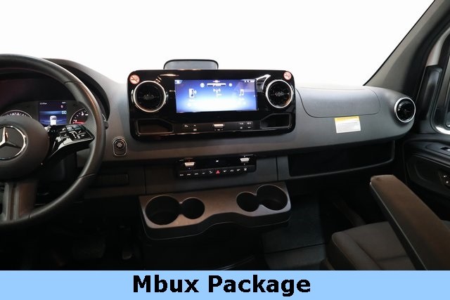 Mercedes-Benz Sprinter Passenger Van Vehicle Image 08