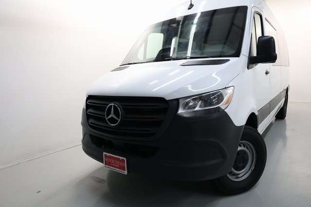 Mercedes-Benz Sprinter Passenger Van Vehicle Image 34