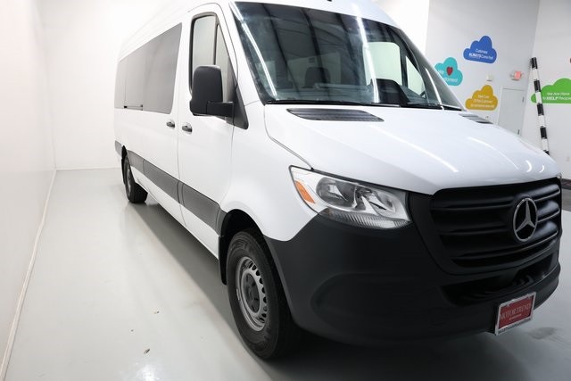 Mercedes-Benz Sprinter Passenger Van Vehicle Image 36