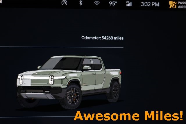 Rivian R1T Vehicle Image 05