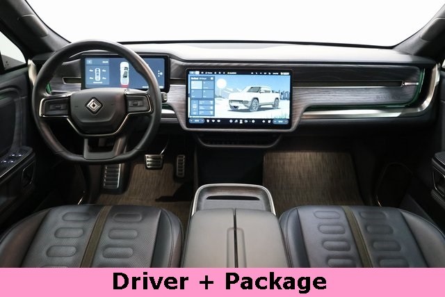 Rivian R1T Vehicle Image 18