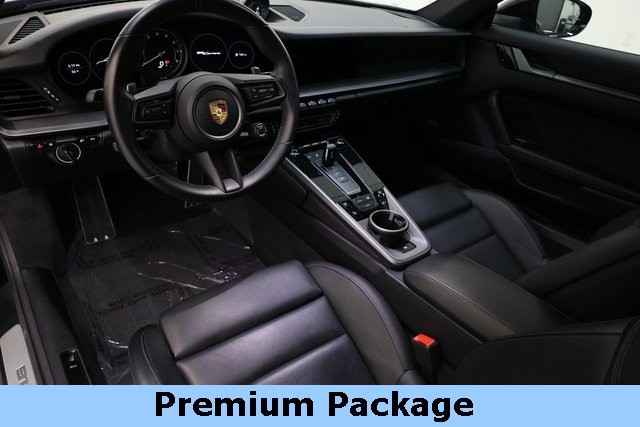 Porsche 911 Vehicle Image 09