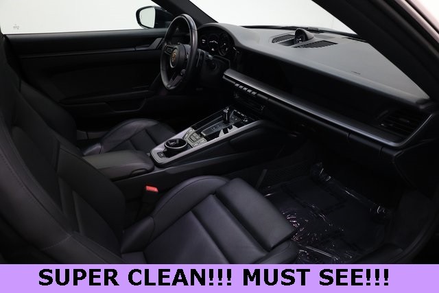 Porsche 911 Vehicle Image 18