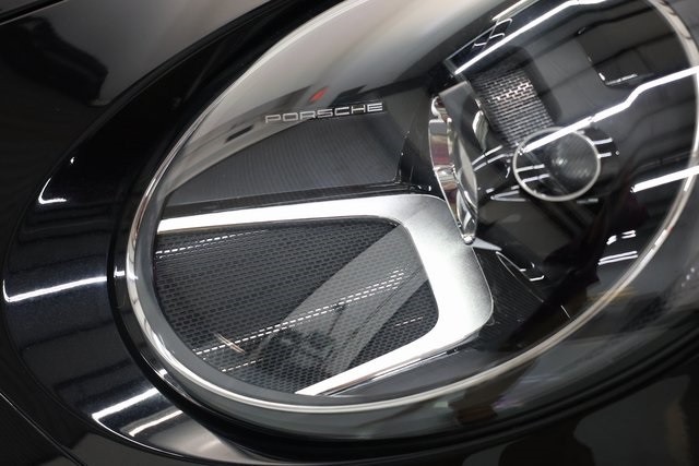 Porsche 911 Vehicle Image 45