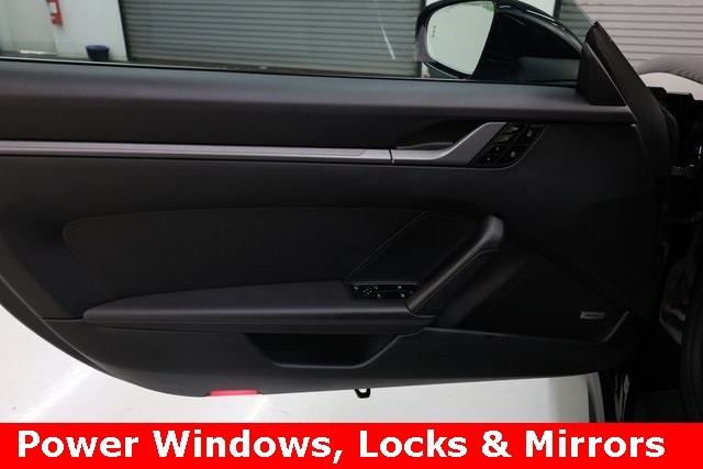 Porsche 911 Vehicle Image 47