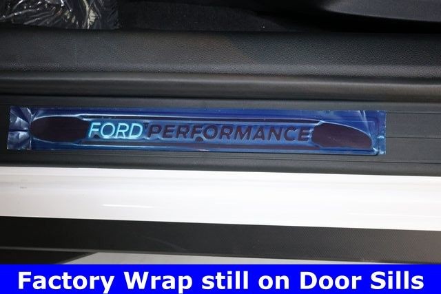 Ford Mustang Vehicle Image 30