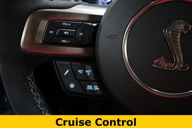 Ford Mustang Vehicle Image 35