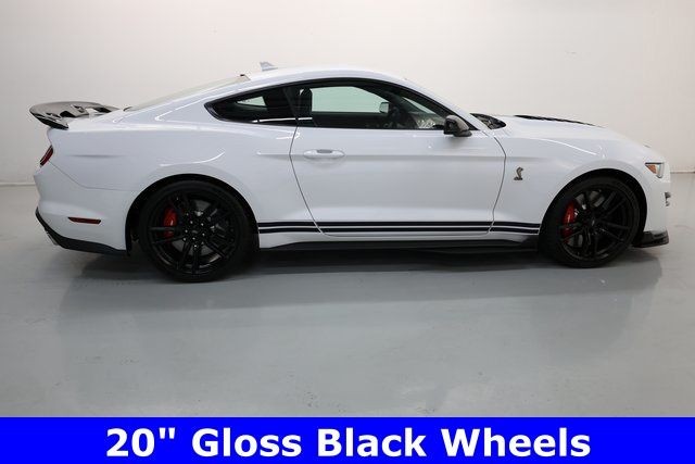 Ford Mustang Vehicle Image 37