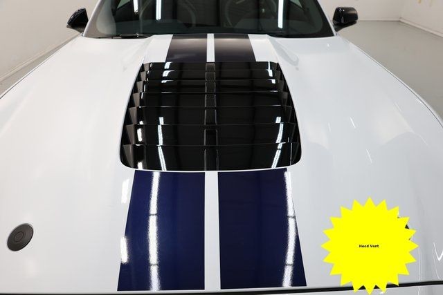 Ford Mustang Vehicle Image 39