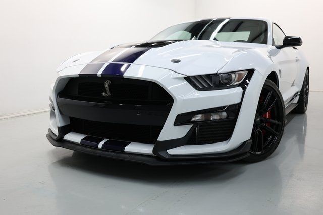 Ford Mustang Vehicle Image 48