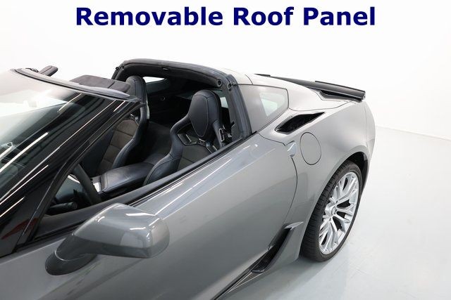 Chevrolet Corvette Vehicle Image 16