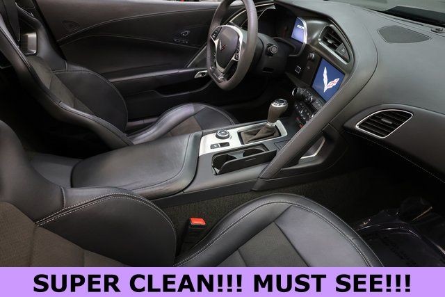 Chevrolet Corvette Vehicle Image 18