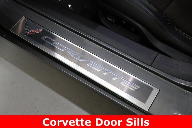 Chevrolet Corvette Vehicle Image 28