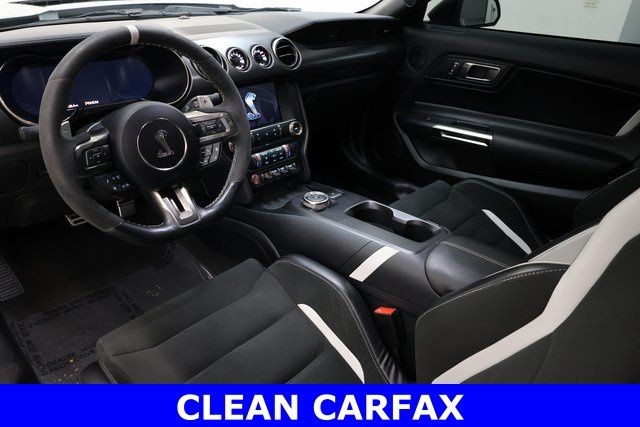 Ford Mustang Vehicle Image 11