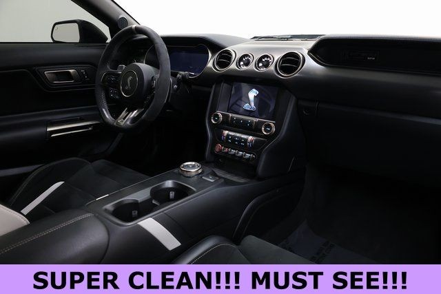 Ford Mustang Vehicle Image 20