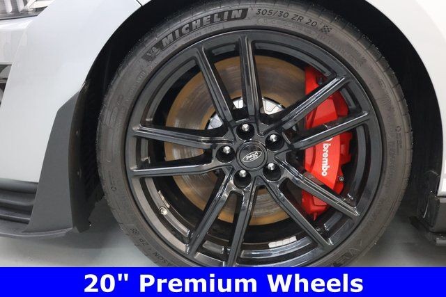 Ford Mustang Vehicle Image 44