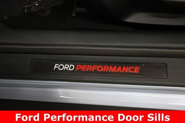 Ford Mustang Vehicle Image 37