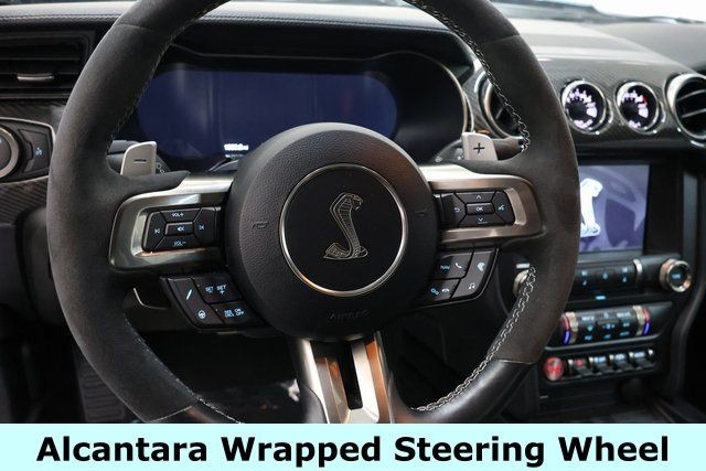 Ford Mustang Vehicle Image 42
