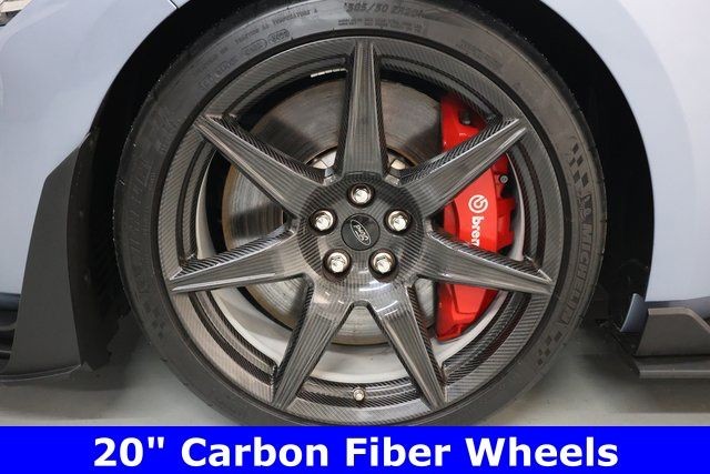 Ford Mustang Vehicle Image 45