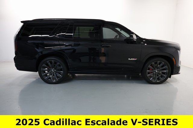 Cadillac Escalade Vehicle Image 03