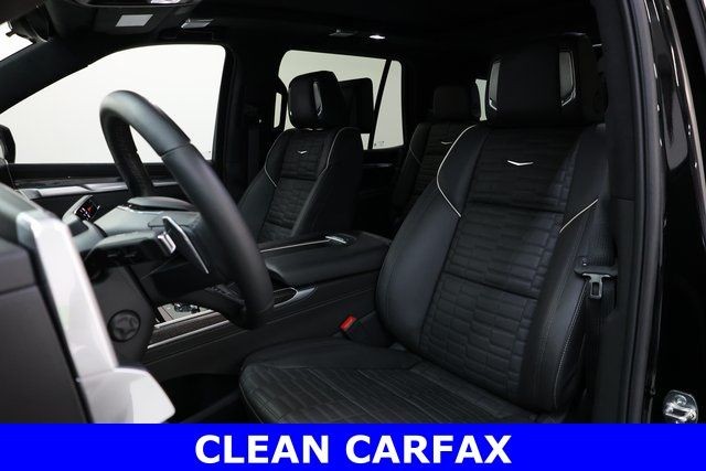 Cadillac Escalade Vehicle Image 09