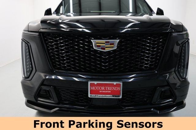 Cadillac Escalade Vehicle Image 35