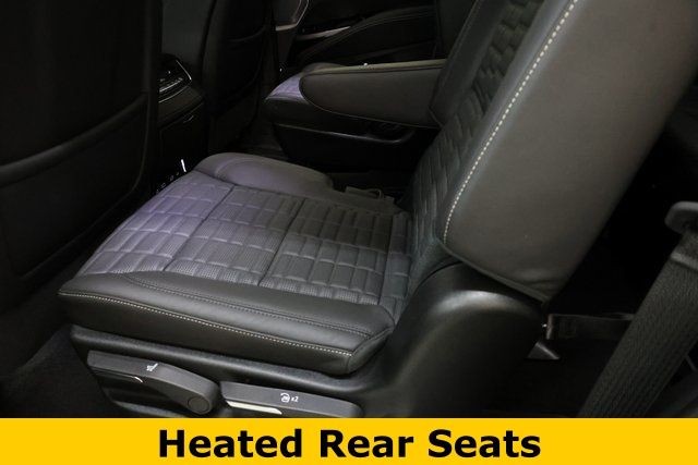 Cadillac Escalade Vehicle Image 48