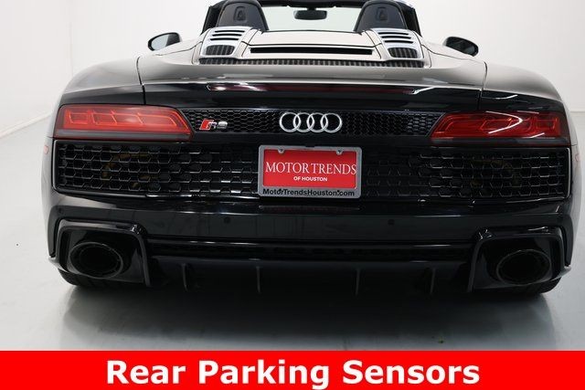 Audi R8 Vehicle Image 25