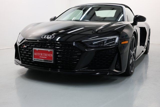 Audi R8 Vehicle Image 50