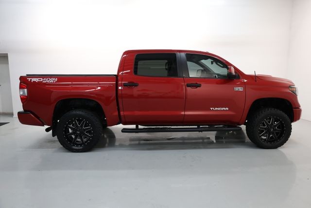 Toyota Tundra Vehicle Image 03
