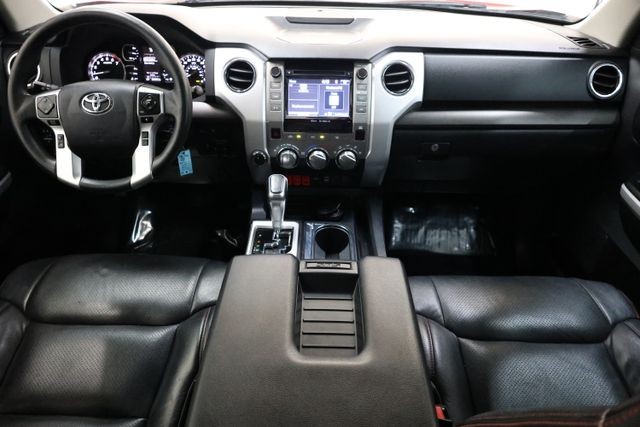 Toyota Tundra Vehicle Image 09