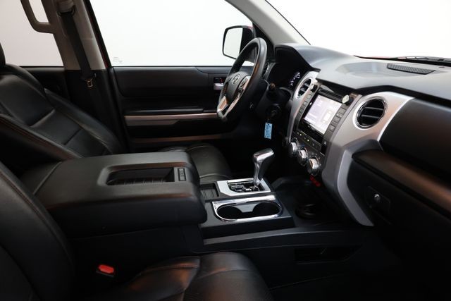 Toyota Tundra Vehicle Image 14
