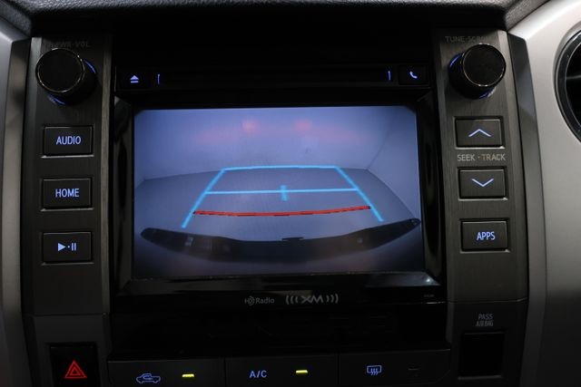Toyota Tundra Vehicle Image 16