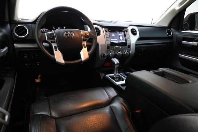Toyota Tundra Vehicle Image 21