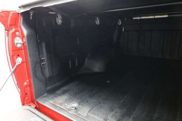 Toyota Tundra Vehicle Image 32