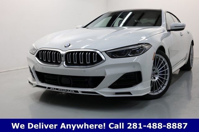 BMW 8 Series Vehicle Image 02