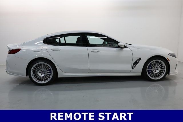 BMW 8 Series Vehicle Image 27