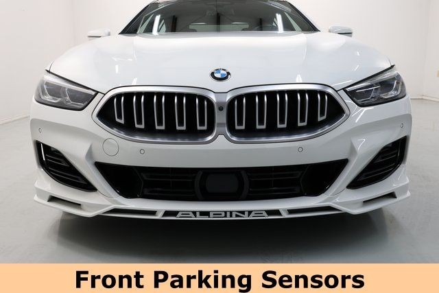 BMW 8 Series Vehicle Image 30