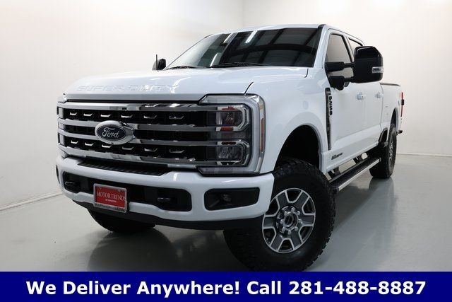 Ford Super Duty F-250 SRW Vehicle Image 02