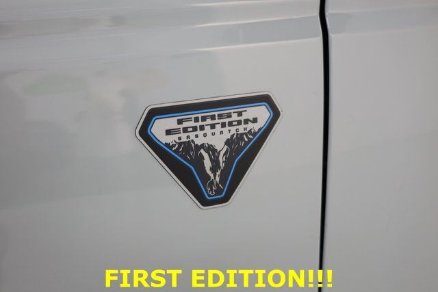 Ford Bronco Vehicle Image 04