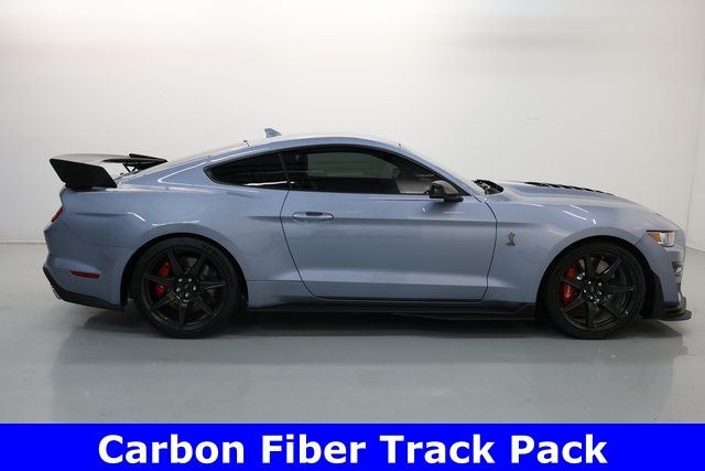 Ford Mustang Vehicle Image 04