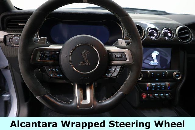 Ford Mustang Vehicle Image 41