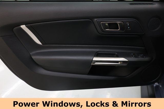 Ford Mustang Vehicle Image 49